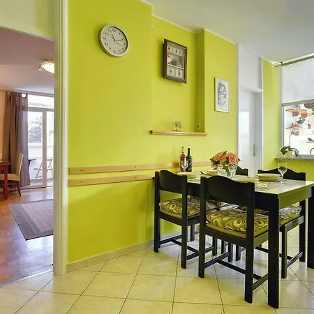 Apartment Nino 4+2 With Balcony *